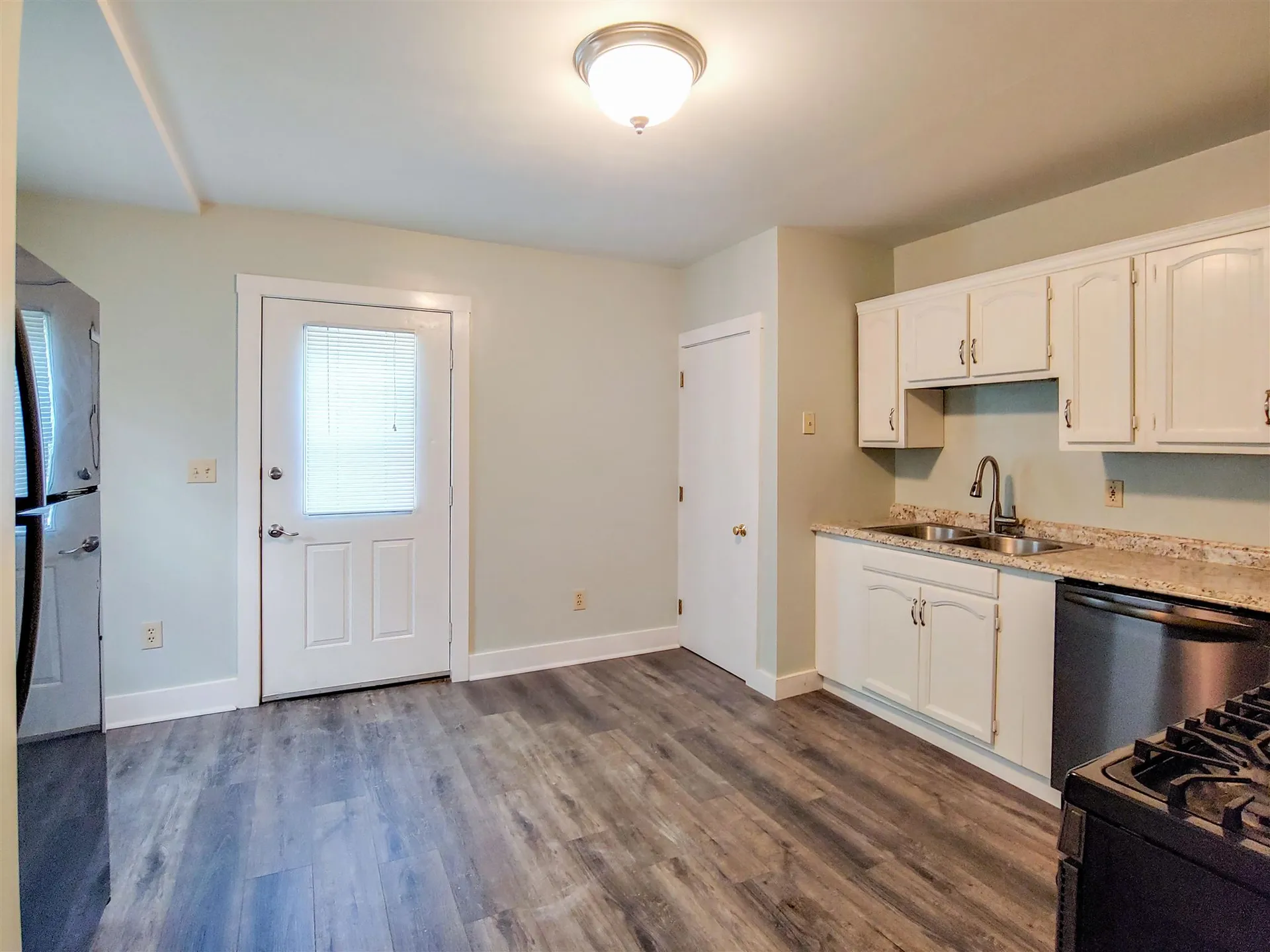 10 Hough Street Dover NH 03820