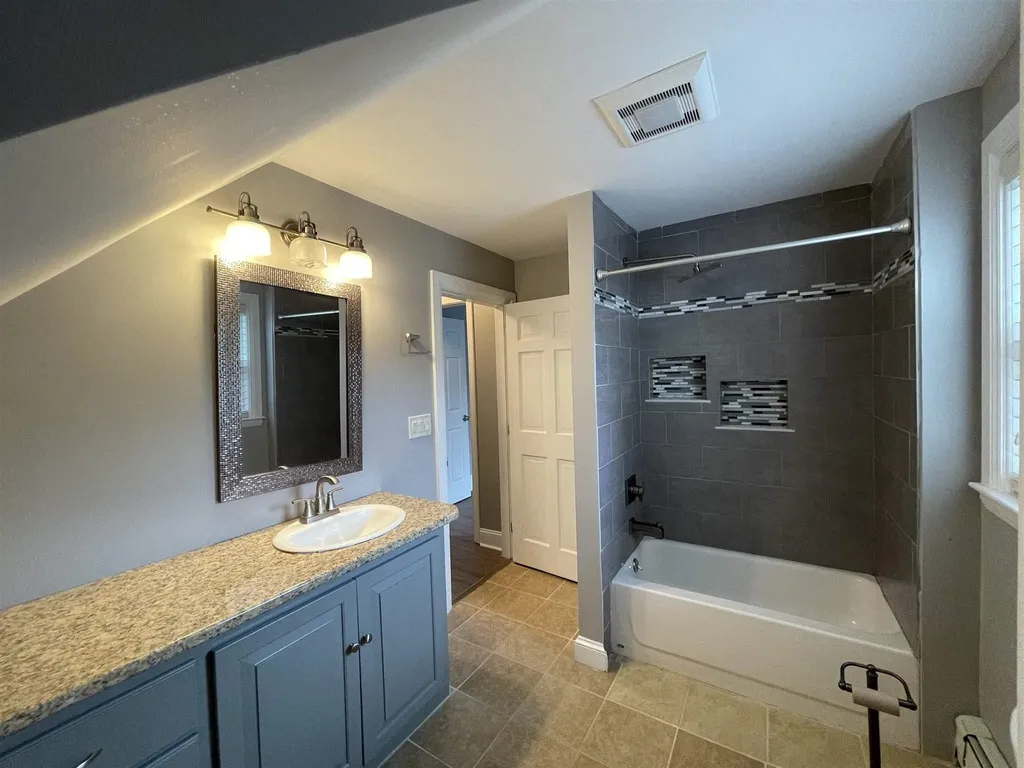50 Whitehall Road Hooksett NH 03106