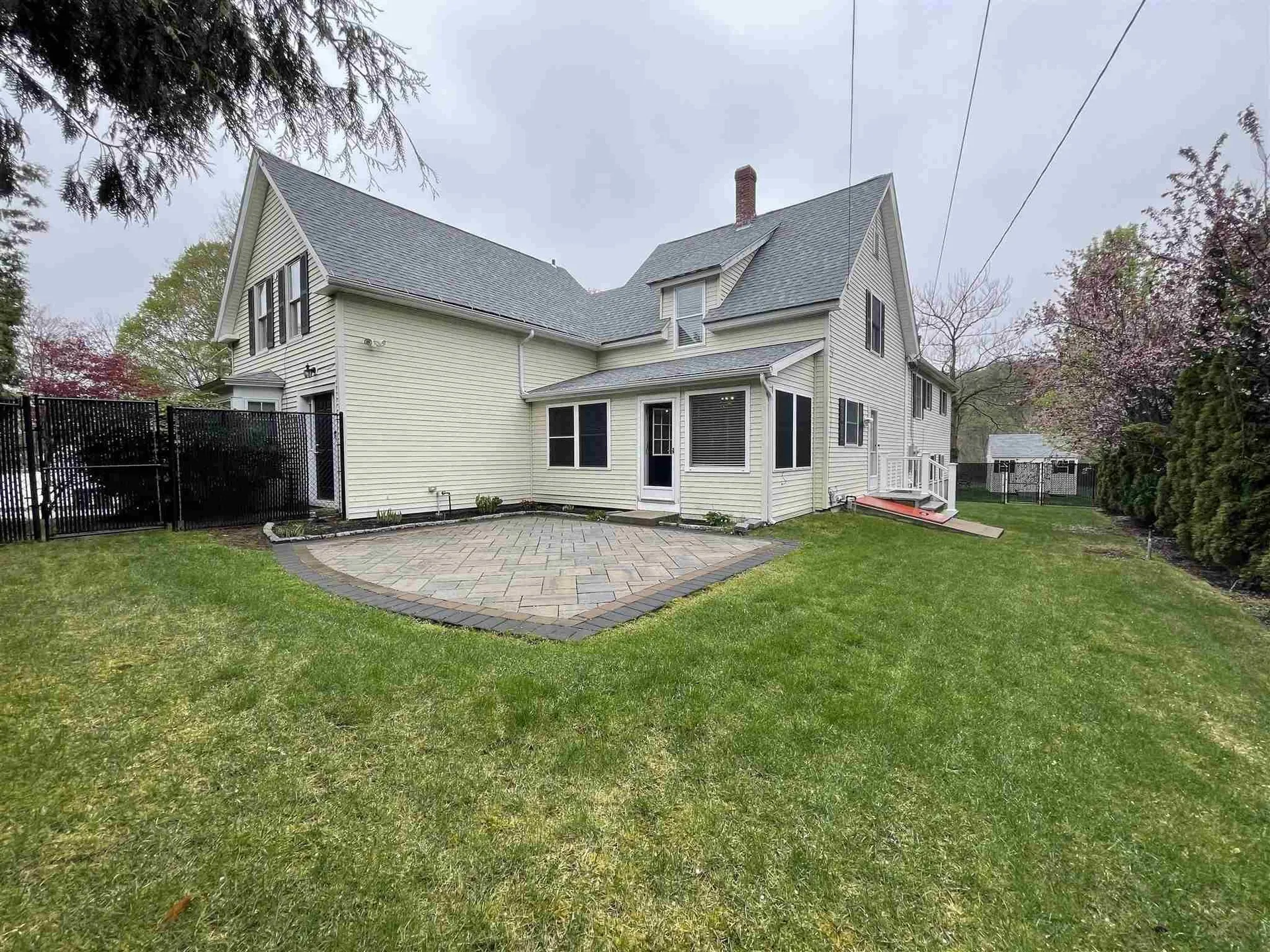 50 Whitehall Road Hooksett NH 03106