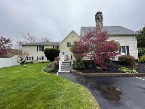 50 Whitehall Road Hooksett NH 03106