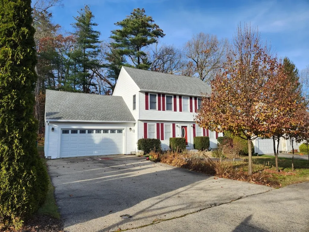 2 Canter Court Nashua NH 03063