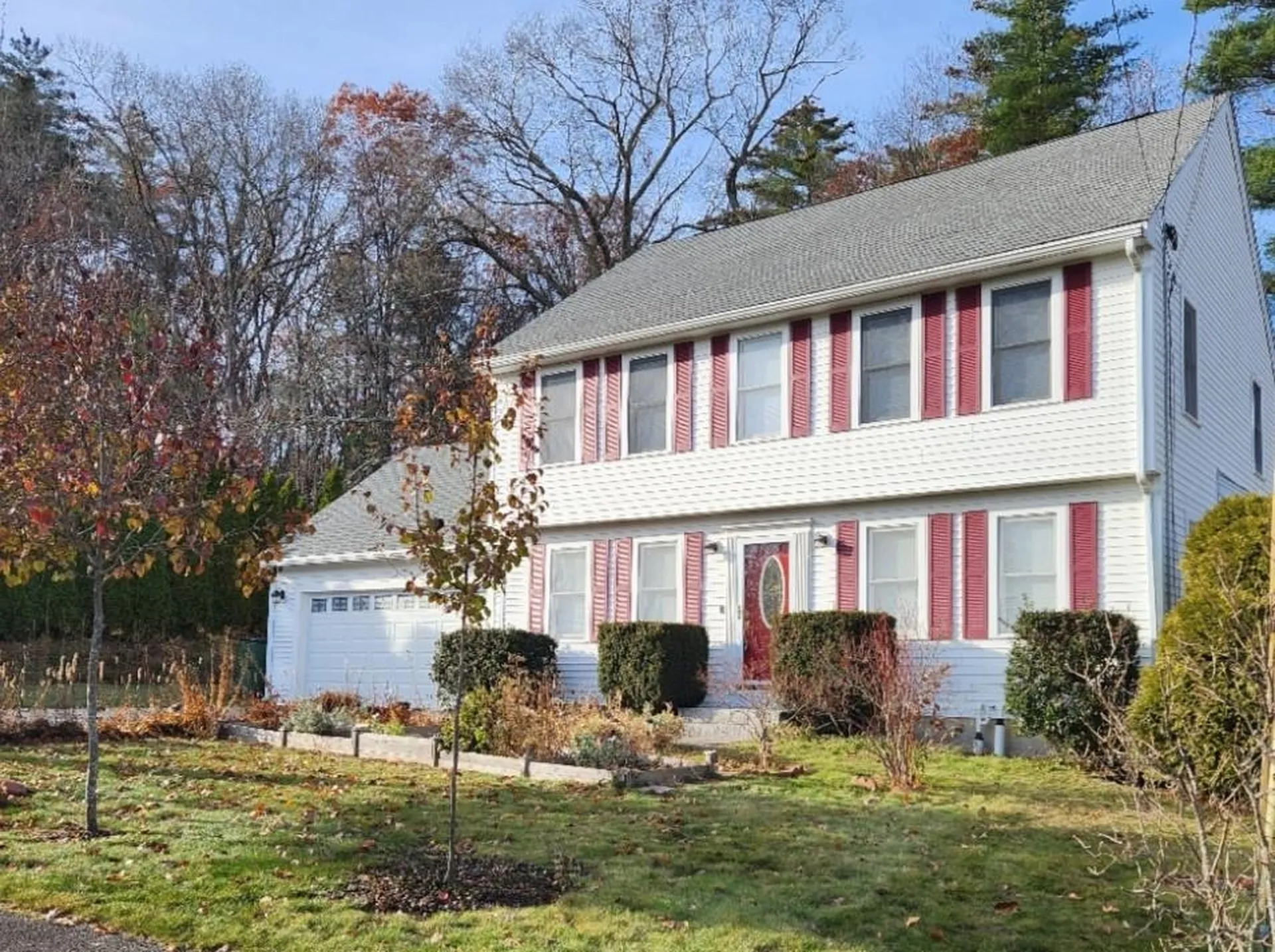2 Canter Court Nashua NH 03063
