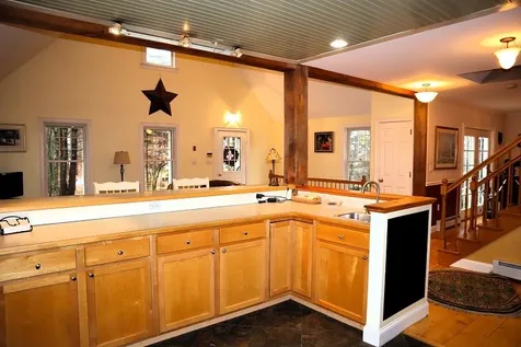3 Emery Lane Dover NH 03820