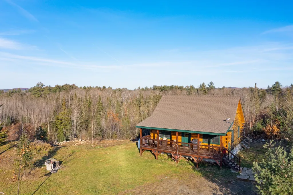 95 Bears Den Road Newbury VT 05081
