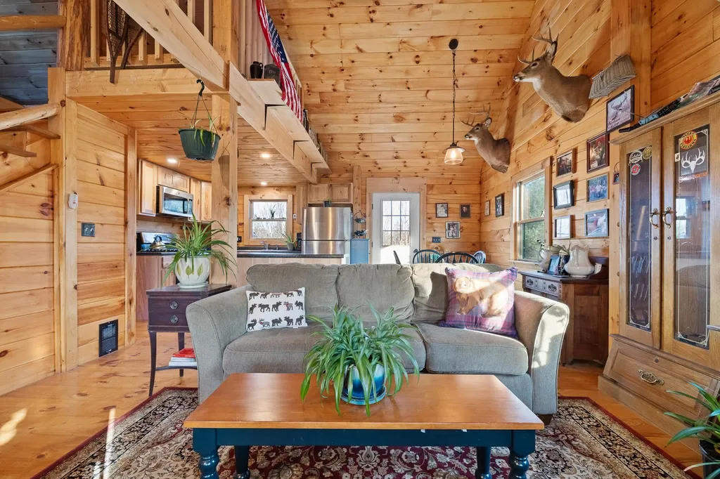 95 Bears Den Road Newbury VT 05081