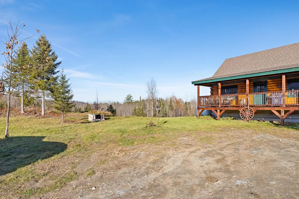 95 Bears Den Road Newbury VT 05081