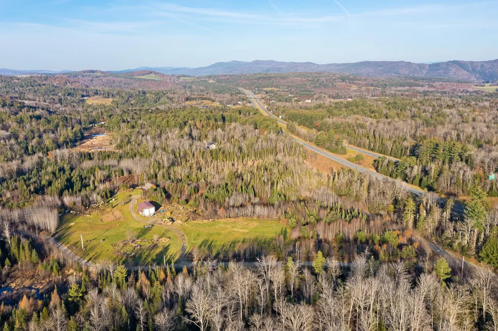 95 Bears Den Road Newbury VT 05081