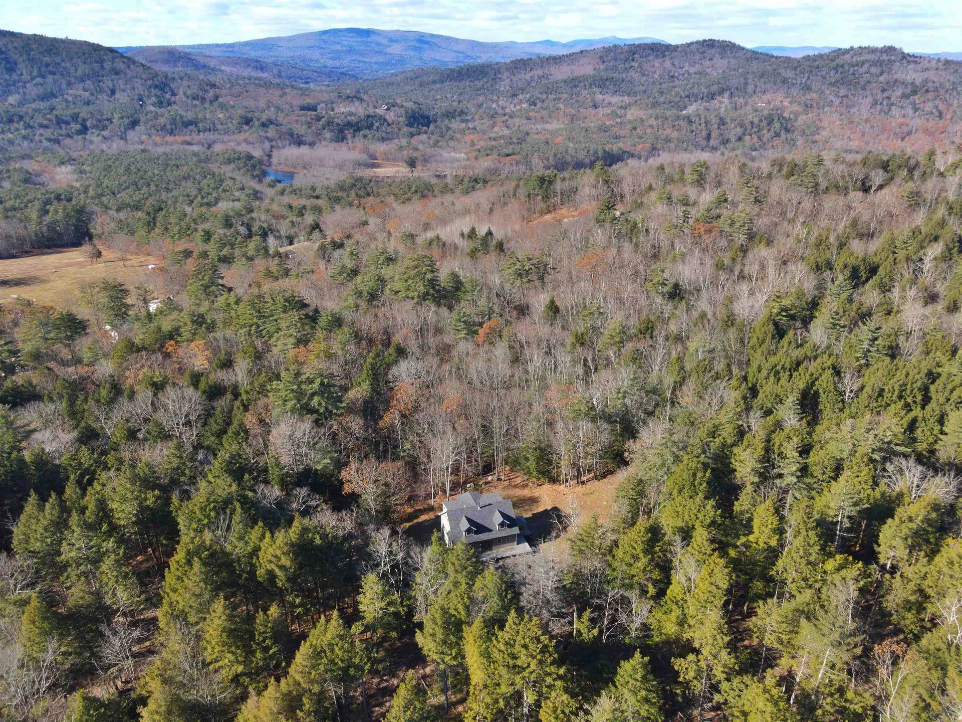 552 Coolidge Woods Road New Hampton NH 03256