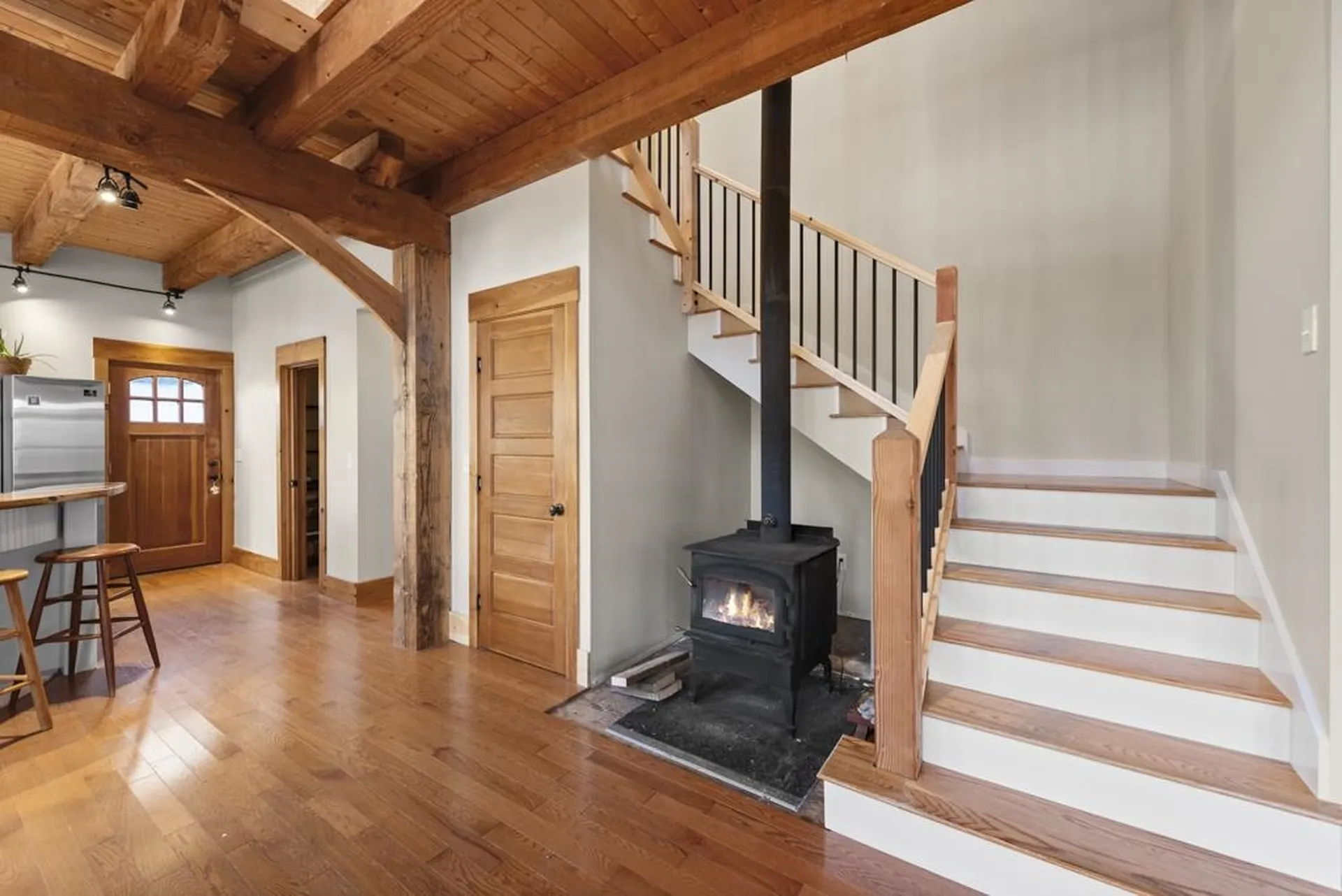 552 Coolidge Woods Road New Hampton NH 03256