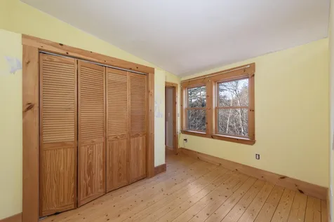 552 Coolidge Woods Road New Hampton NH 03256