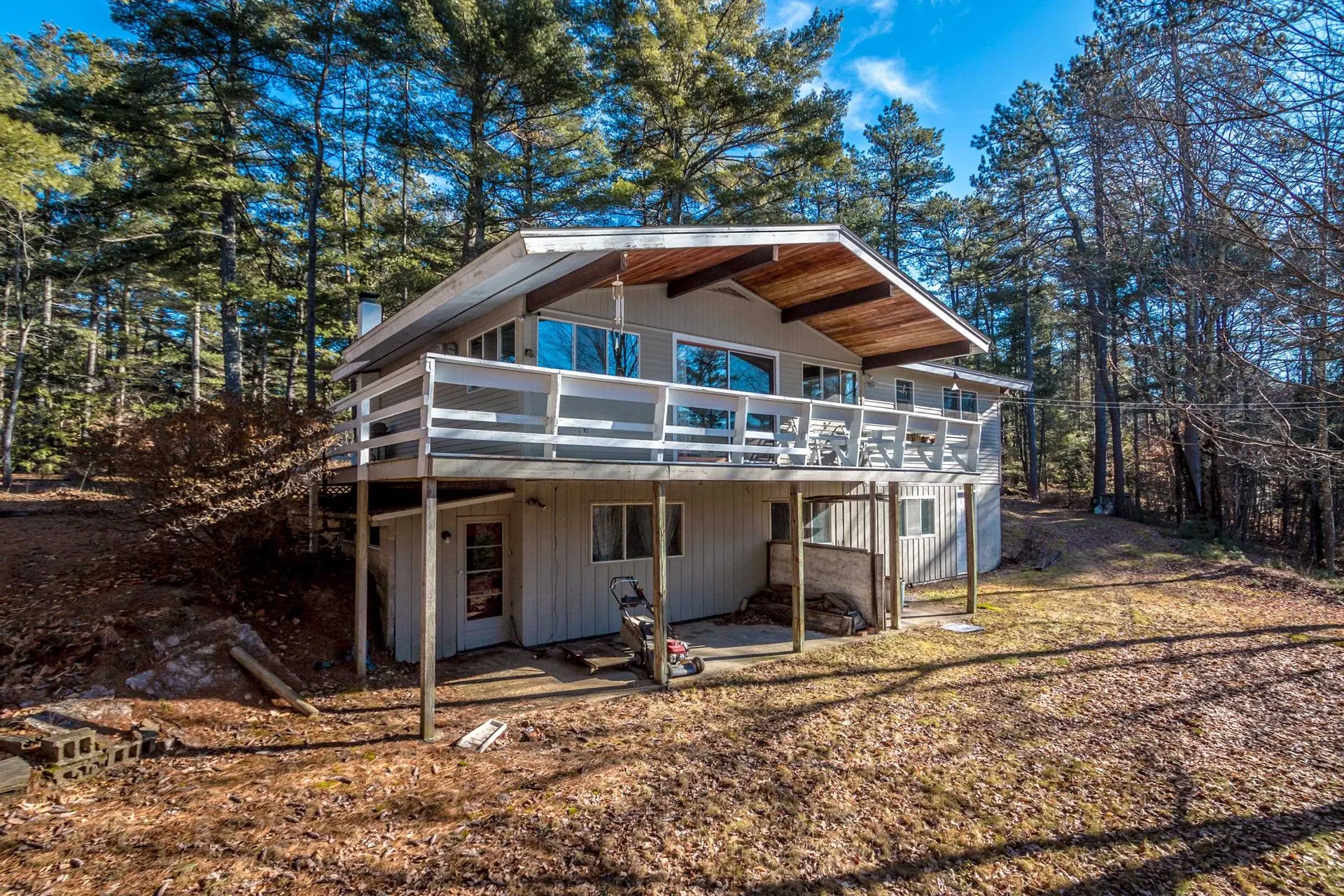 24 South Chocorua River Drive Tamworth NH 03886
