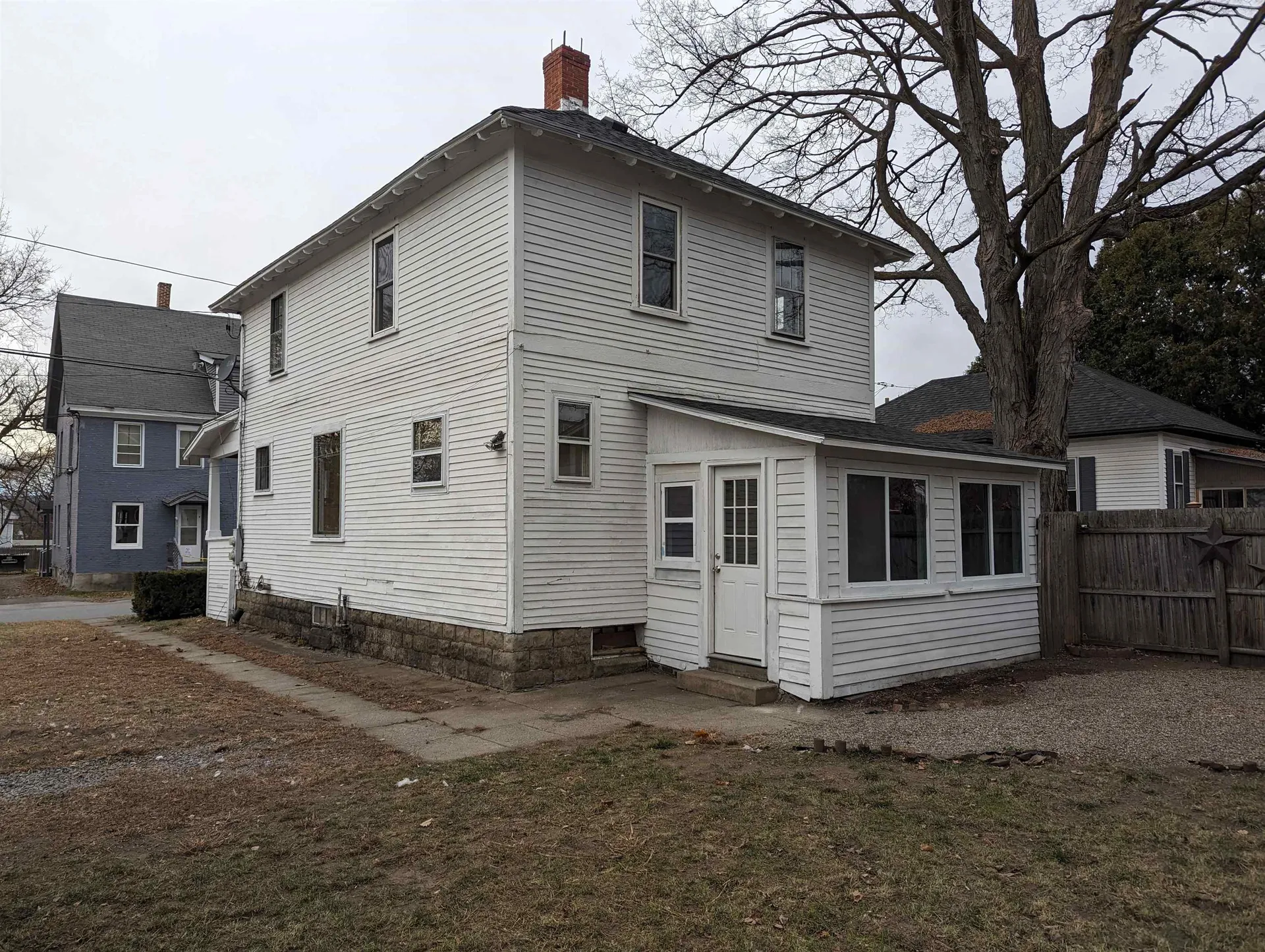 12 Walnut Street Claremont NH 03743