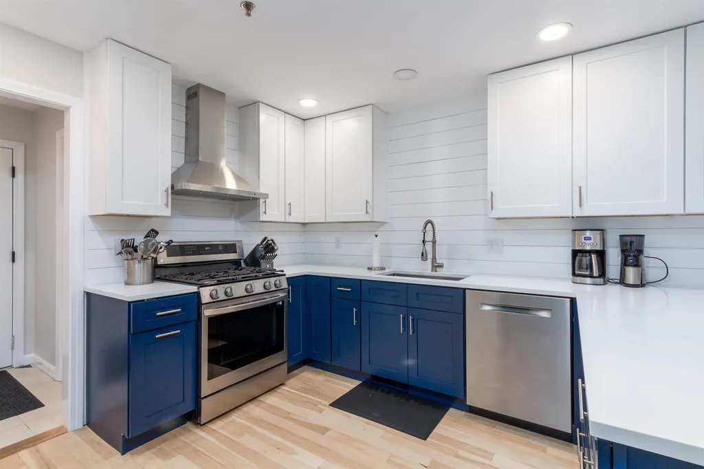 75 Lilac Lane South Burlington VT 05403