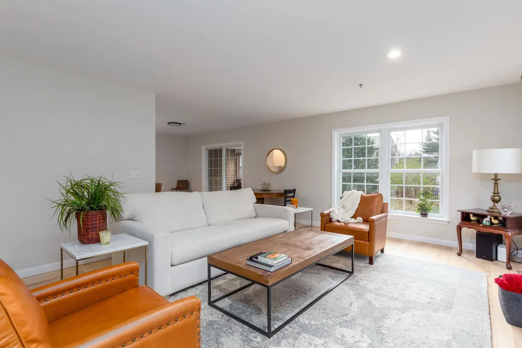 75 Lilac Lane South Burlington VT 05403