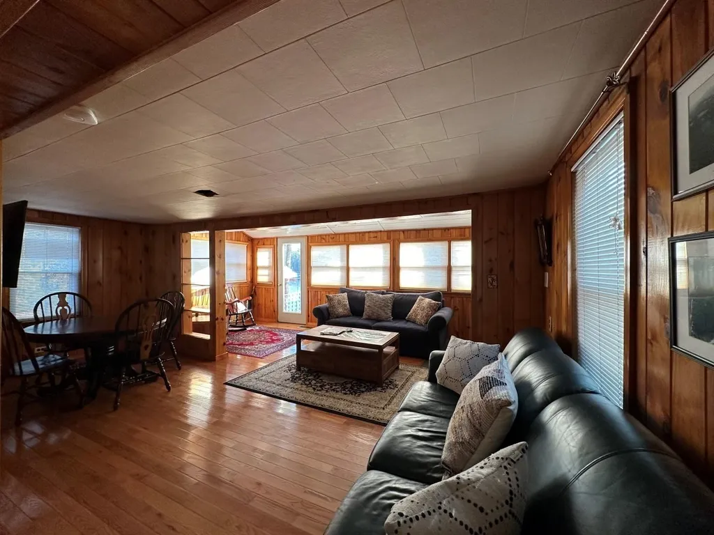 43 Town Beach Road Winchester NH 03470-1