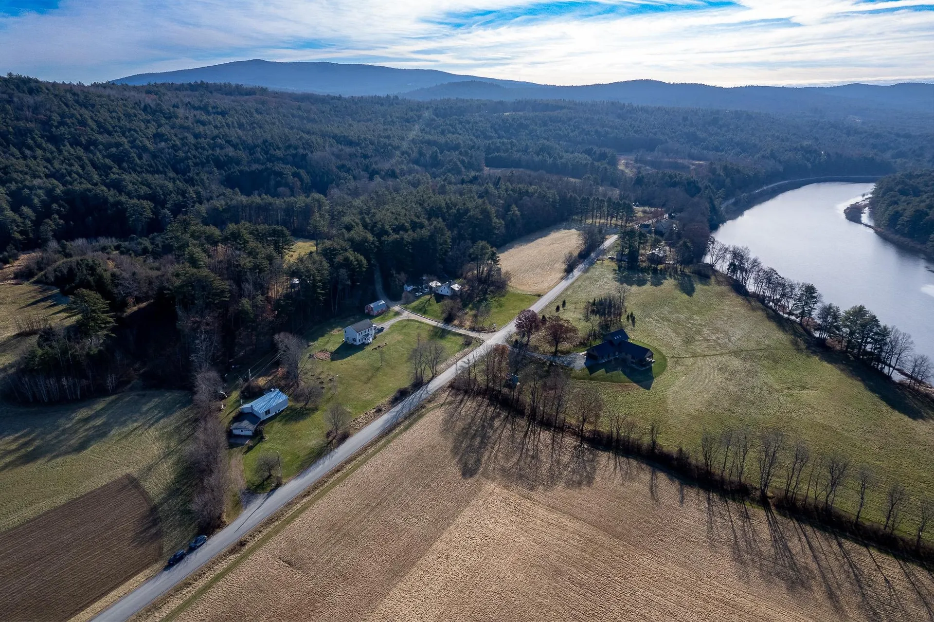 82 River Road Lyme NH 03768