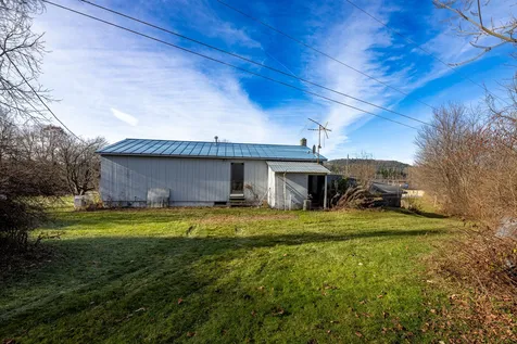 82 River Road Lyme NH 03768