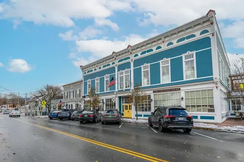 4928 Main Street Manchester VT 05255