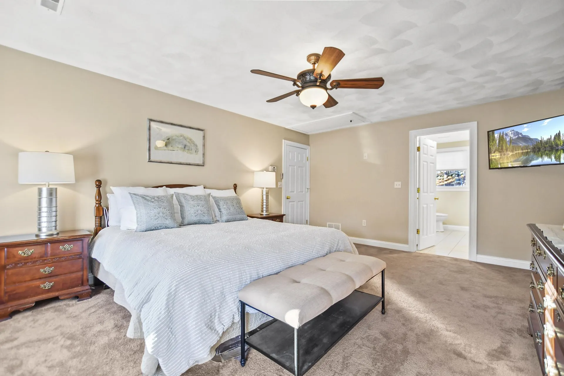 20 Silver Brook Road Salem NH 03079
