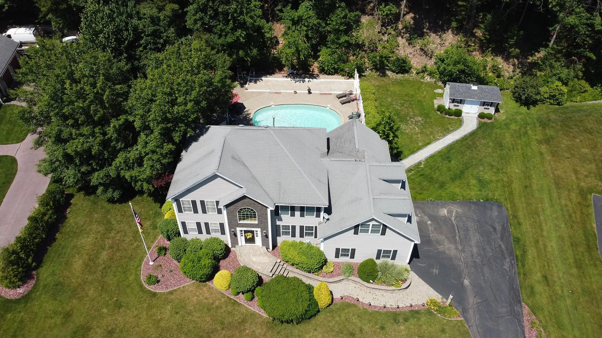 20 Silver Brook Road Salem NH 03079