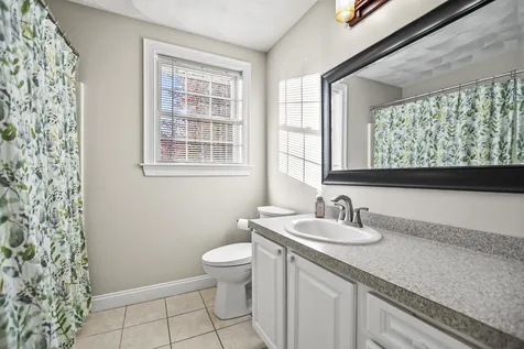 20 Silver Brook Road Salem NH 03079