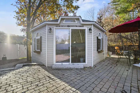 20 Silver Brook Road Salem NH 03079
