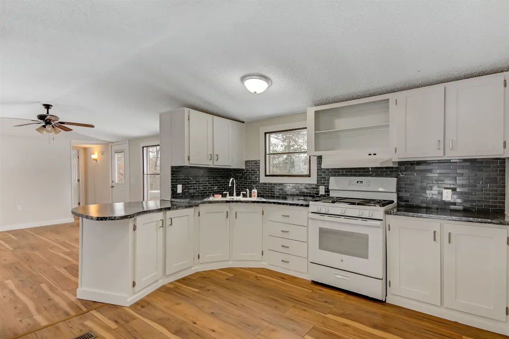 609 River Street Castleton VT 05735