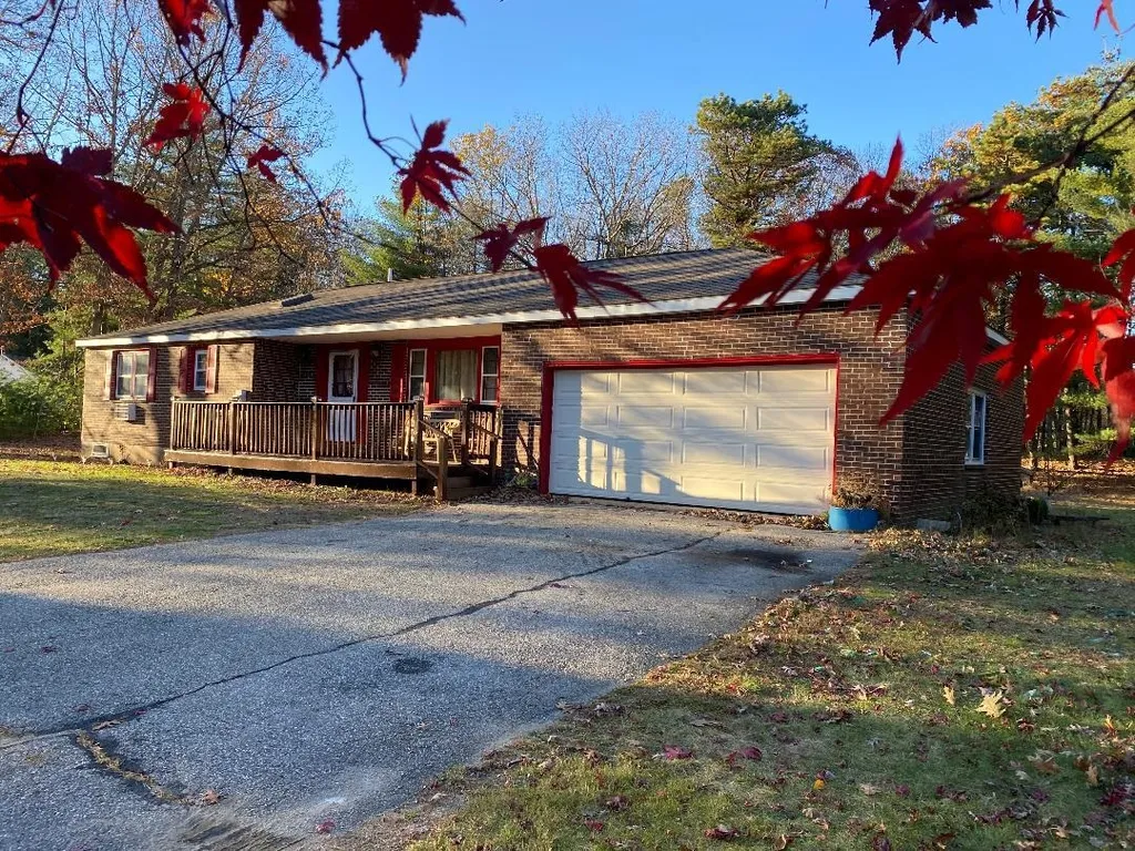 20 Shady Lane Plaistow NH 03865