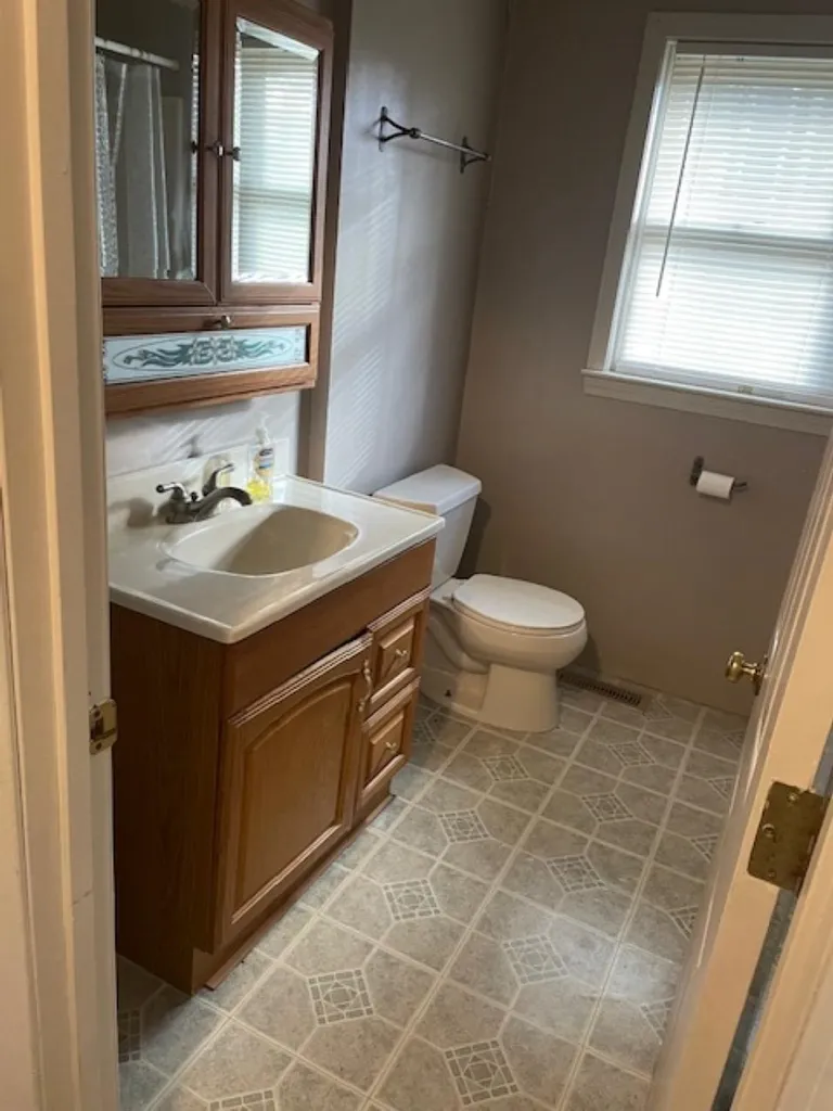 9 Donovan Drive Derry NH 03038