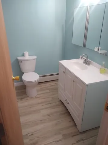39 Brookside Drive Brattleboro VT 05301