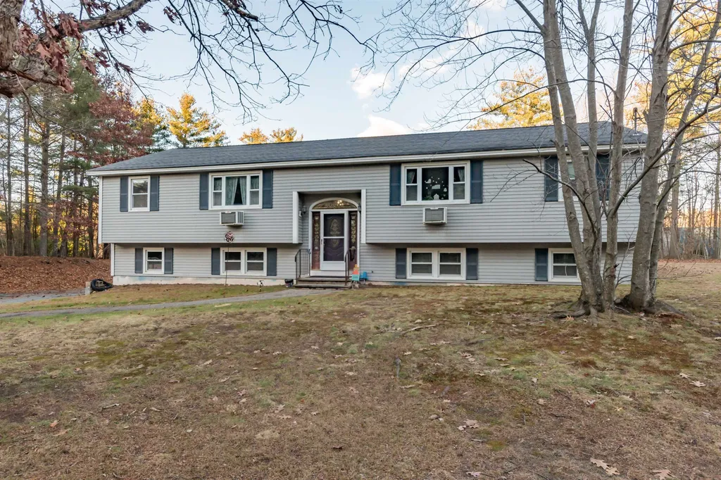 1102 Mammoth Road Pelham NH 03076