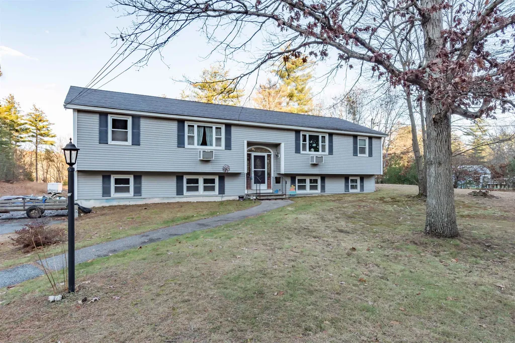 1102 Mammoth Road Pelham NH 03076