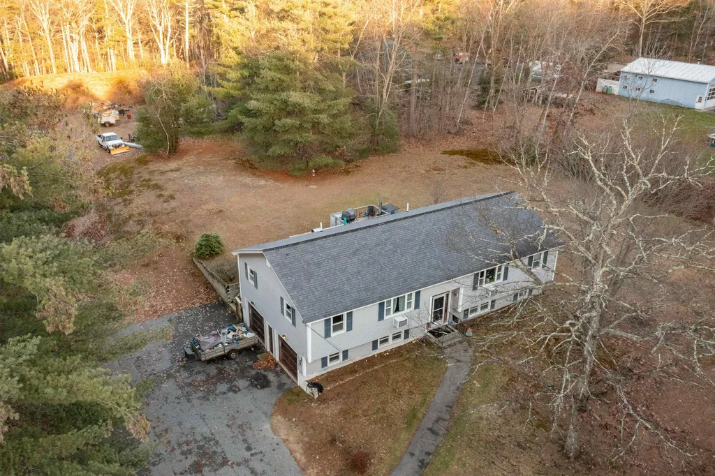 1102 Mammoth Road Pelham NH 03076