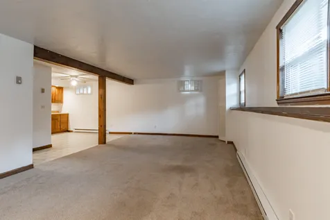 1102 Mammoth Road Pelham NH 03076