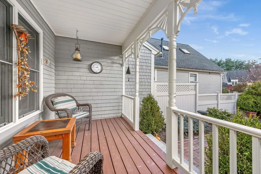 579 Sagamore Avenue Portsmouth NH 03801