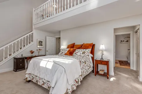 579 Sagamore Avenue Portsmouth NH 03801