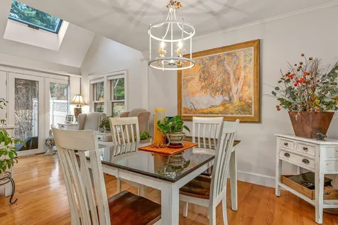 579 Sagamore Avenue Portsmouth NH 03801