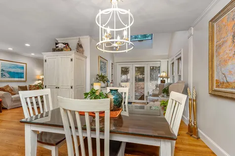 579 Sagamore Avenue Portsmouth NH 03801