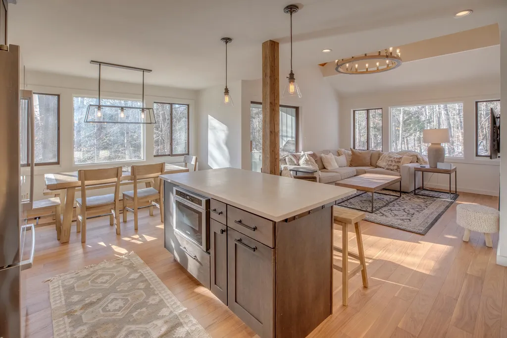 119 Clearbrook Road Lincoln NH 03251