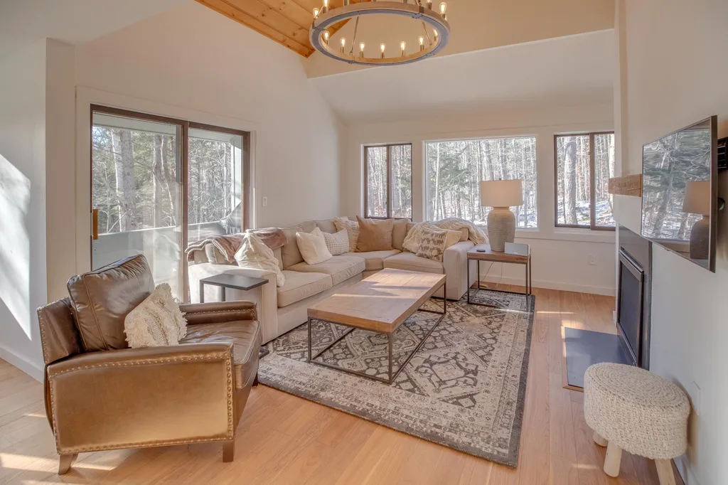 119 Clearbrook Road Lincoln NH 03251