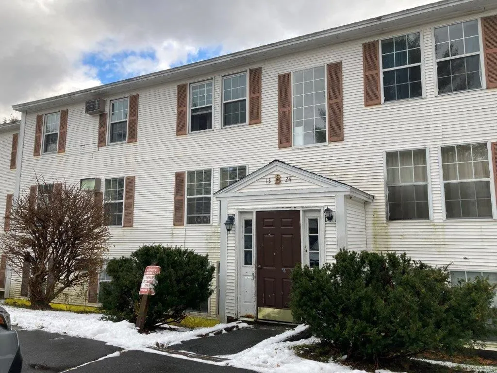 20 Wolf Road Lebanon NH 03766