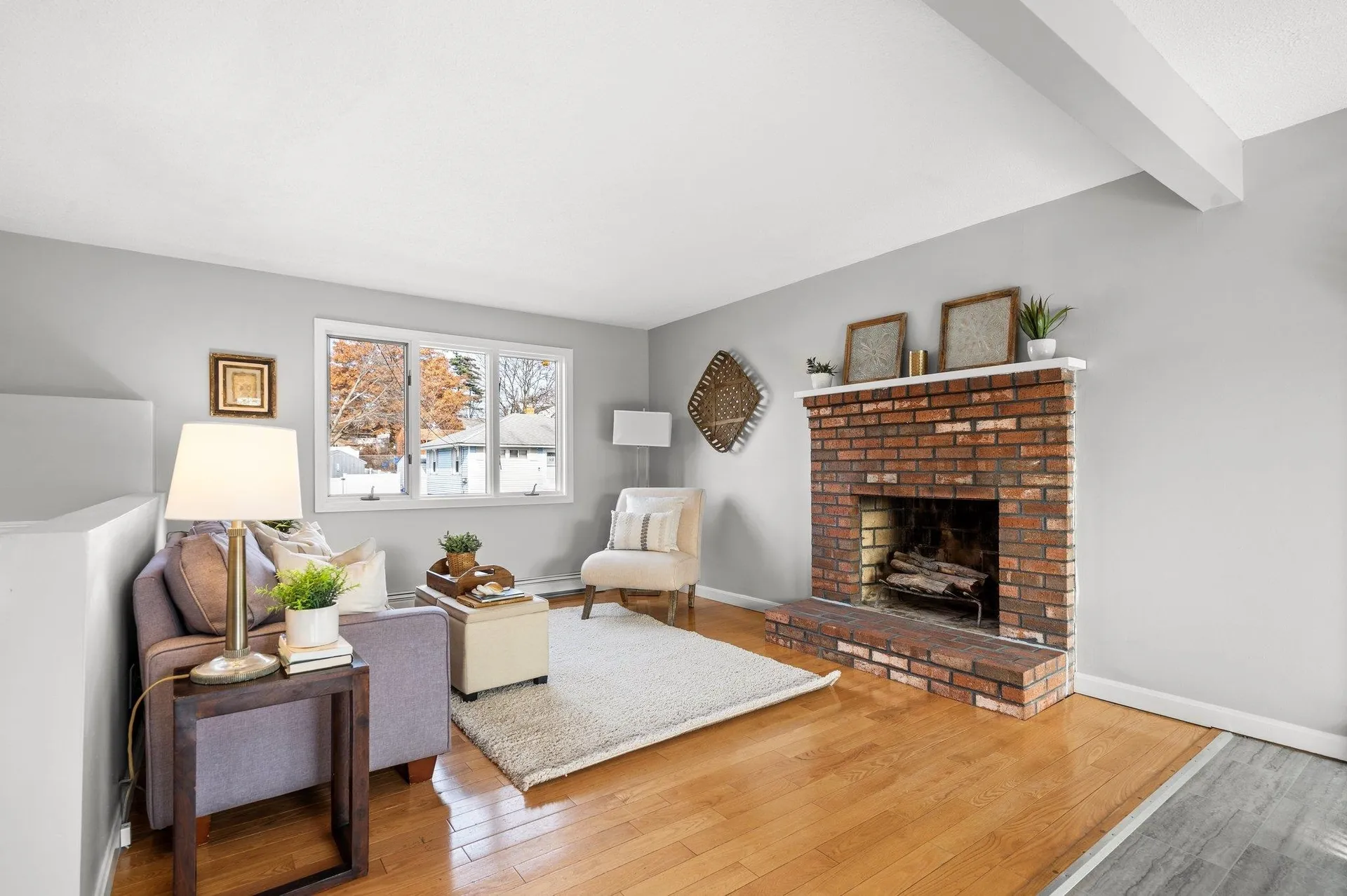 41 Laxson Avenue Manchester NH 03103
