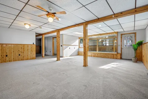 41 Laxson Avenue Manchester NH 03103