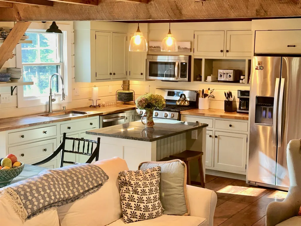 225 Danforth Drive Dorset VT 05251