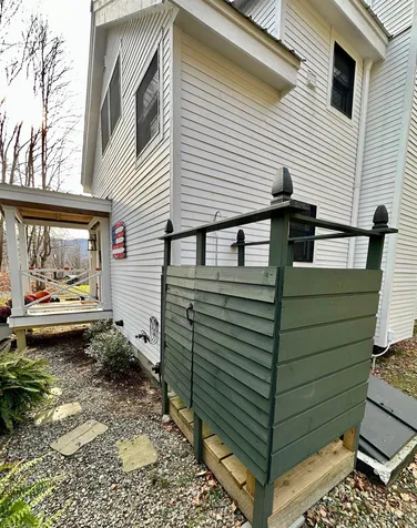 225 Danforth Drive Dorset VT 05251