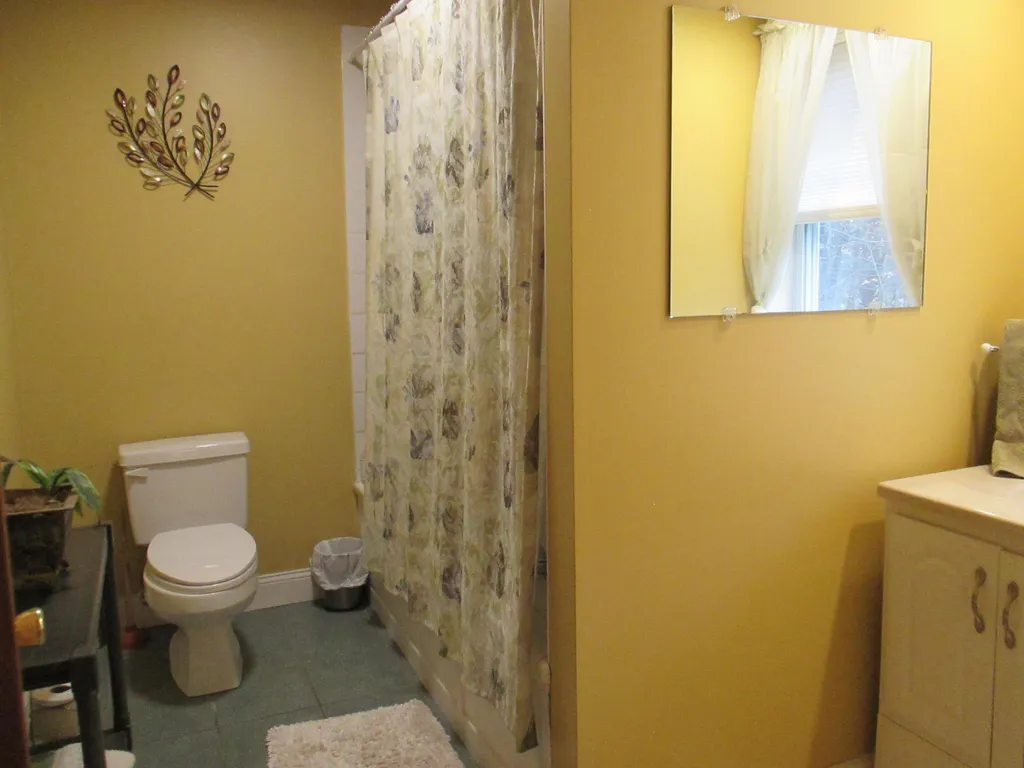15 Clark Circle Keene NH 03431