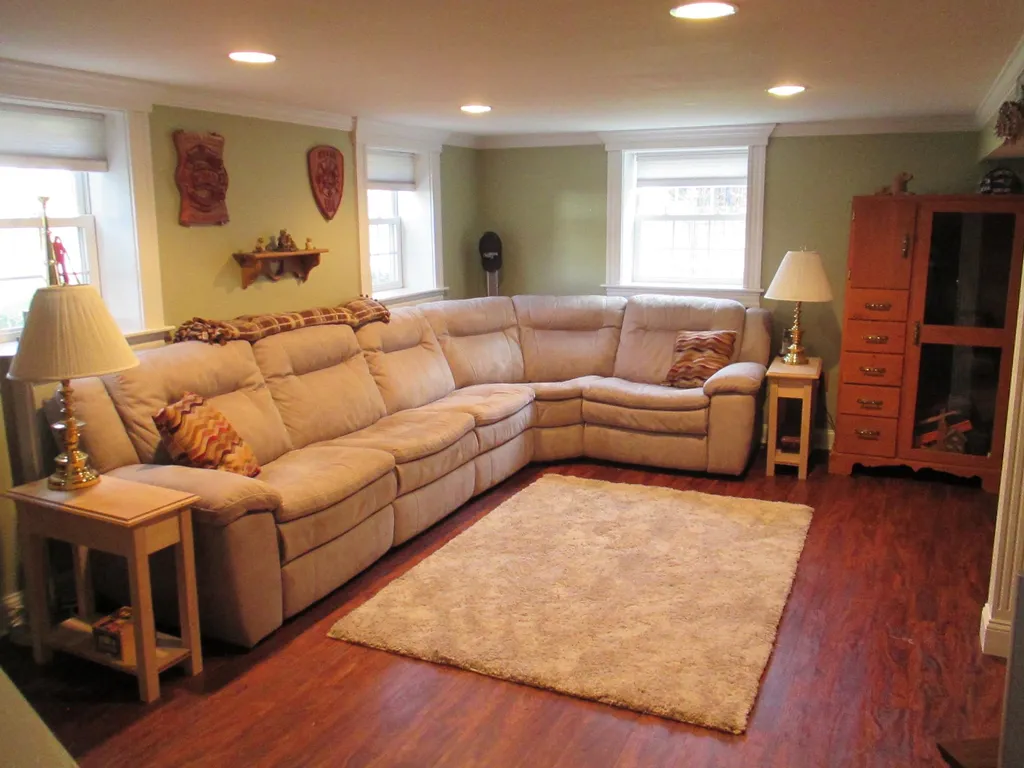 15 Clark Circle Keene NH 03431