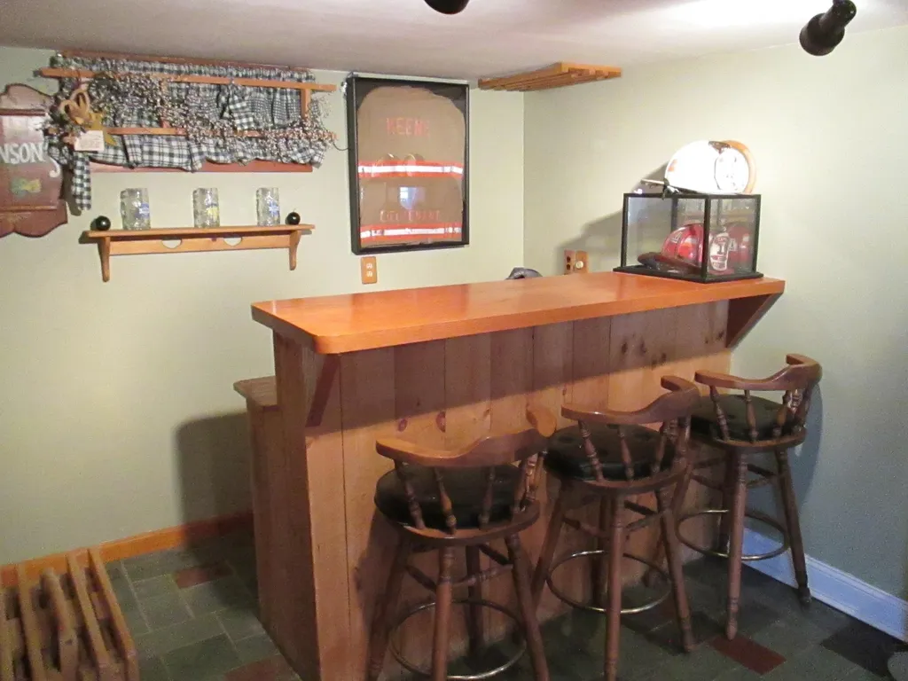15 Clark Circle Keene NH 03431