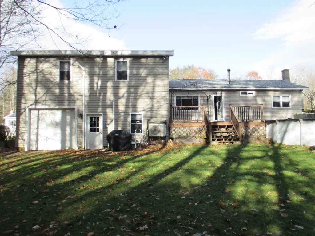 15 Clark Circle Keene NH 03431