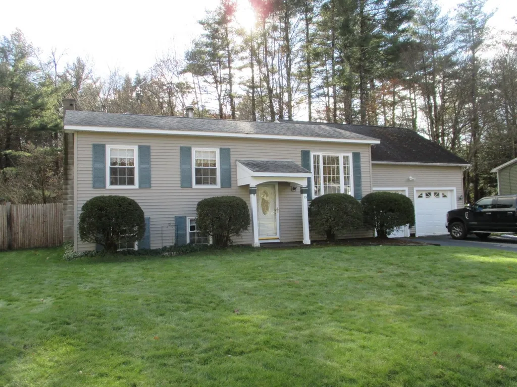 15 Clark Circle Keene NH 03431